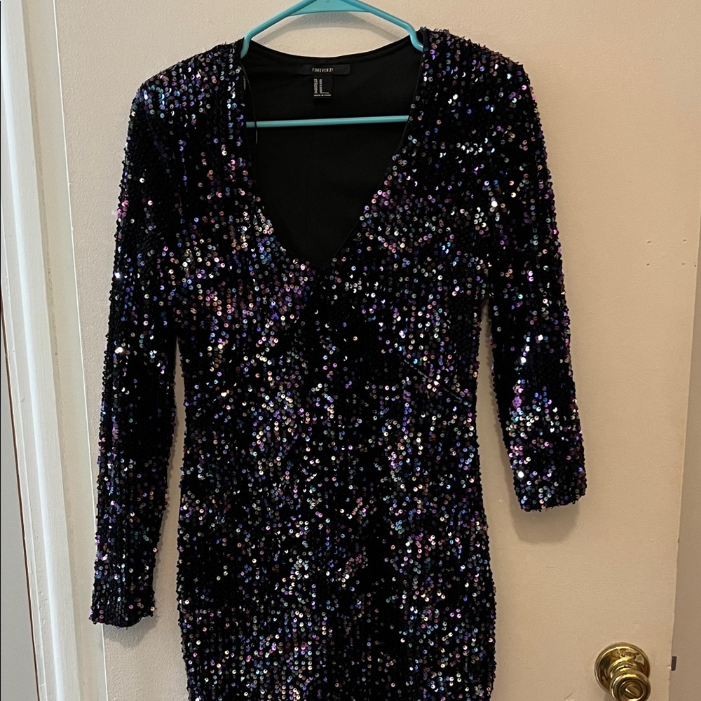 Forever 21 purple sequin long sleeve v neck dress medium